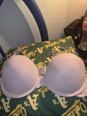 bebe Pale Pink Molded T-Shirt Bra with Underwire